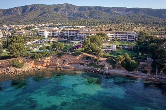 The St. Regis Mardavall Mallorca Resort