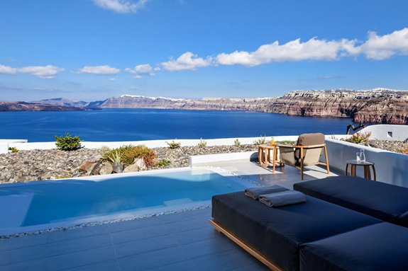 Neptune Luxury Spa Suites - Santorin